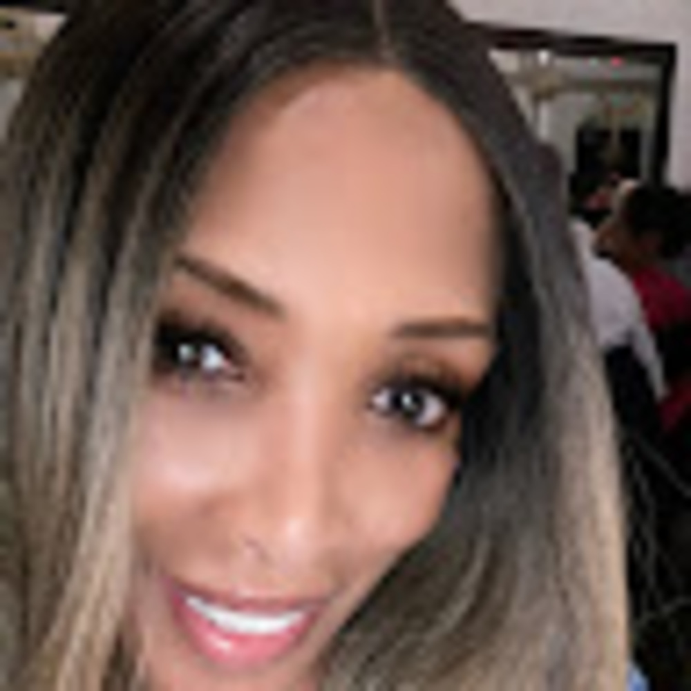 Meet your Posher, Kimberly